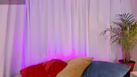 Snapshot of misslynn_ chatting on March 1, 2025, 3:21 am i am lyn online show from March 1, 2025, 3:21 am