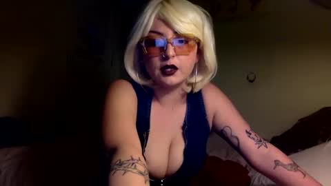 Snapshot of missmaritza chatting on March 7, 2025, 8:34 am Miss Maritza online show from March 7, 2025, 8:34 am