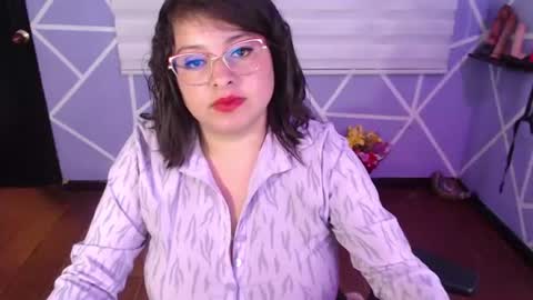 Snapshot of missmia1_ chatting on July 28, 2026, 6:20 pm Miia online show from July 28, 2026, 6:20 pm