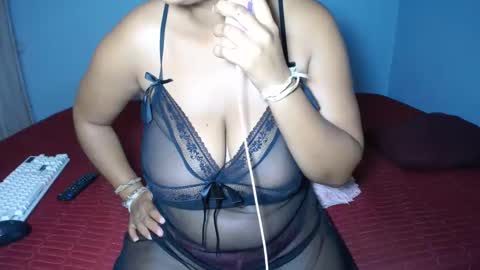 mimmi online show from February 13, 2025, 3:03 pm