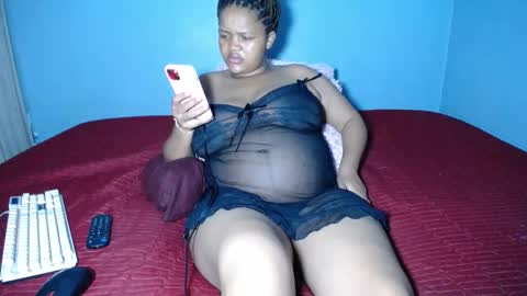 mimmi online show from November 26, 2025, 5:14 pm