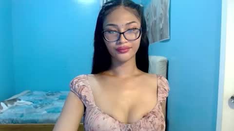 Snapshot of missminervaa chatting on May 23, 2026, 3:27 pm missminervaa online show from May 23, 2026, 3:27 pm