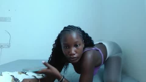 sexy online show from March 15, 2026, 5:13 am