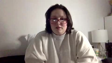 missmistressmal online show from April 24, 2026, 1:19 am