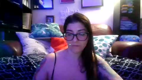 Snapshot of missmonatoyou chatting on February 6, 2026, 11:19 pm MissMona online show from February 6, 2026, 11:19 pm