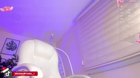 Carla  online show from December 17, 2024, 2:44 am