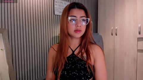 Snapshot of missnaomi_ chatting on September 9, 2025, 6:57 am Naomi online show from September 9, 2025, 6:57 am