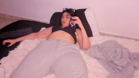 sarah online show from April 8, 2026, 7:14 pm