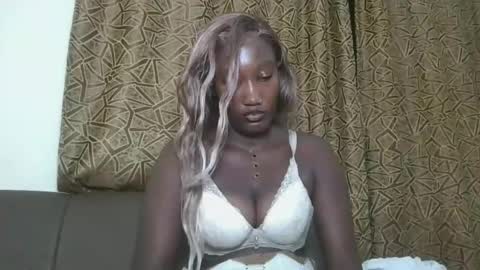 pretty gal online show from February 15, 2026, 6:04 pm