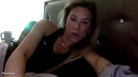 Snapshot of misss_alyssaaa chatting on May 29, 2026, 3:37 am Alyssa online show from May 29, 2026, 3:37 am