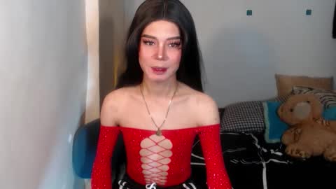 Snapshot of misstransstella69 chatting on May 31, 2026, 8:10 am Stella online show from May 31, 2026, 8:10 am