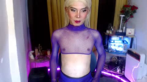 Snapshot of misstransstella69 chatting on July 6, 2026, 5:04 pm Stella online show from July 6, 2026, 5:04 pm