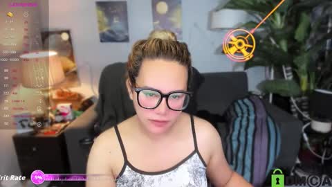 Amanda . online show from November 7, 2025, 1:33 pm