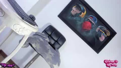 missvalensofi online show from December 30, 2024, 10:45 pm