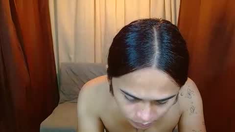 Snapshot of missviolet11 chatting on October 6, 2025, 7:28 am SweetViolet online show from October 6, 2025, 7:28 am