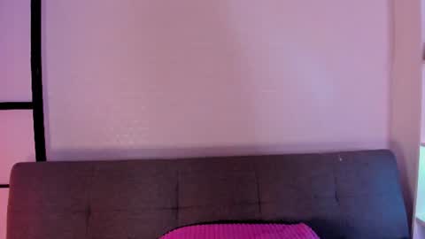 Pau OFmissweetpeach online show from July 13, 2026, 2:47 am