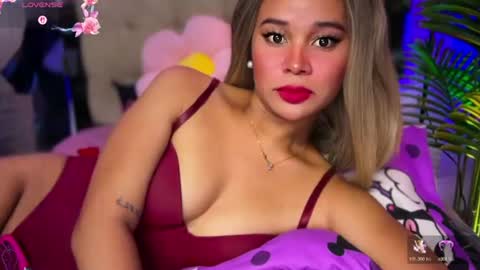 Miss. Thalia online show from August 8, 2026, 2:14 am