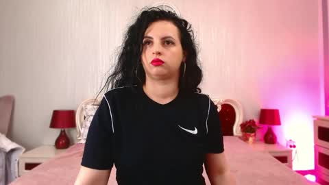 Skye online show from April 9, 2026, 6:41 am