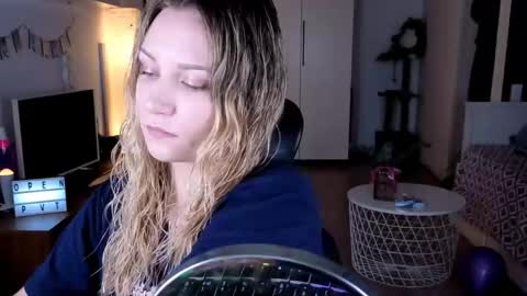 MissYourTouch online show from April 22, 2026, 5:36 pm