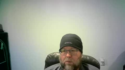 Mr. Happy online show from November 24, 2025, 6:24 am