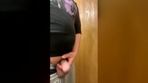 misterbeater123 online show from February 4, 2026, 3:56 am