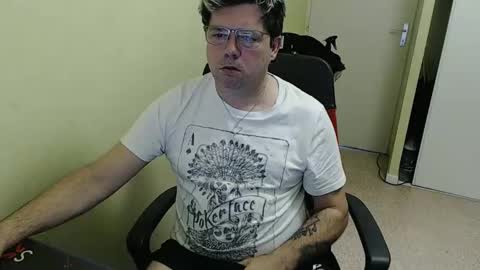 mistercoeur online show from January 8, 2025, 8:27 am