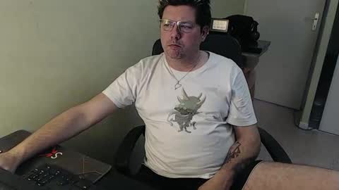 mistercoeur online show from January 16, 2025, 3:35 pm