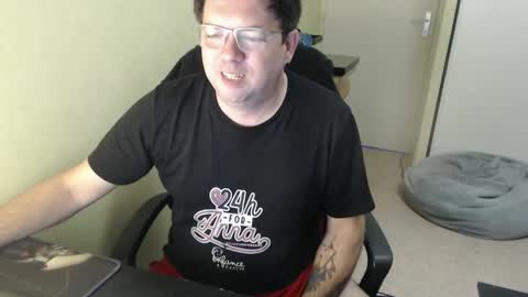 mistercoeur online show from March 8, 2025, 8:44 am