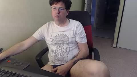 mistercoeur online show from March 14, 2026, 8:42 am