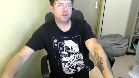 Snapshot of mistercoeur1 chatting on June 21, 2026, 8:39 am mistercoeur online show from June 21, 2026, 8:39 am