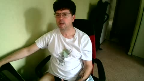 Snapshot of mistercoeur1 chatting on June 27, 2026, 7:35 am mistercoeur online show from June 27, 2026, 7:35 am