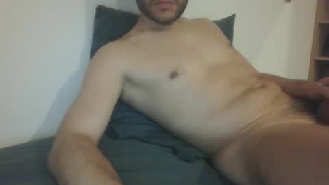 Snapshot of misterepicc chatting on December 28, 2024, 6:40 pm misterepicc online show from December 28, 2024, 6:40 pm