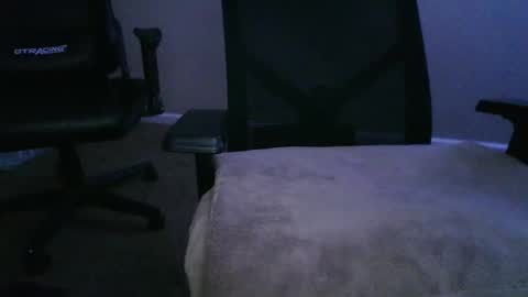 Julius online show from March 21, 2026, 3:33 am