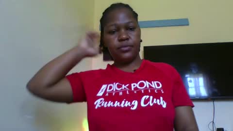 Snapshot of misticmoment chatting on June 5, 2026, 9:15 am misticmoment online show from June 5, 2026, 9:15 am