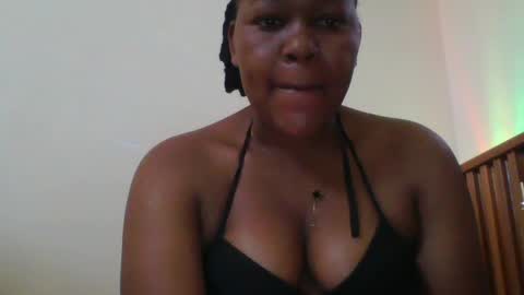 Snapshot of misticmoment chatting on June 14, 2026, 9:55 am misticmoment online show from June 14, 2026, 9:55 am
