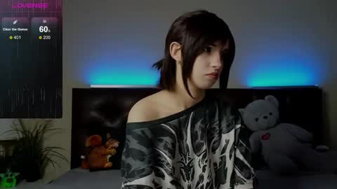 mistikcat online show from February 8, 2026, 3:04 pm