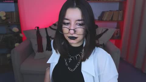 Marcelline online show from September 11, 2025, 10:15 am