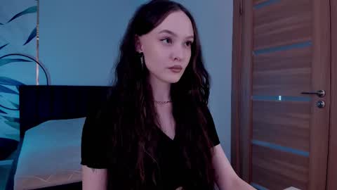 Mistress Mia online show from September 29, 2025, 12:43 pm