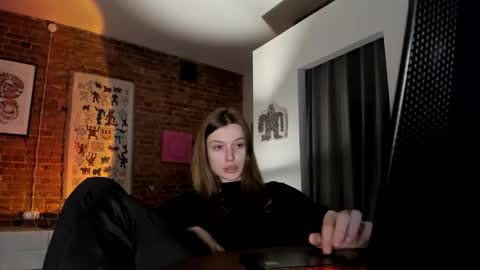 mistresselizy online show from February 10, 2026, 2:43 pm