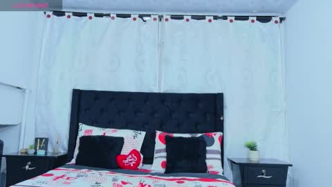 mistresskattia online show from September 15, 2025, 1:05 am