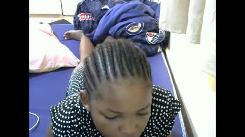 Snapshot of misty_shee chatting on February 10, 2025, 5:14 am misty_shee online show from February 10, 2025, 5:14 am