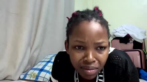 Snapshot of misty_shee chatting on April 29, 2026, 10:19 am misty_shee online show from April 29, 2026, 10:19 am