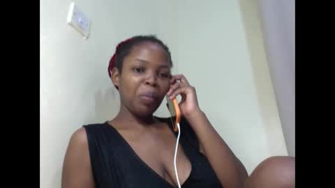 Snapshot of misty_shee chatting on April 30, 2026, 10:10 am misty_shee online show from April 30, 2026, 10:10 am