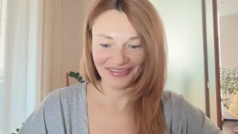 MistyBarnes NONUDE MODEL online show from March 21, 2026, 10:20 am