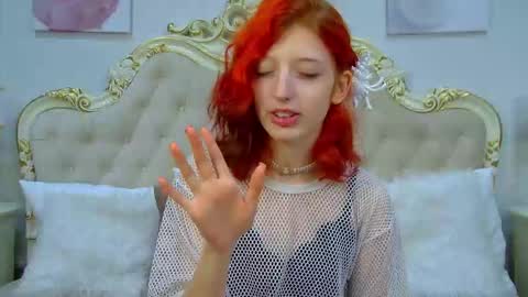 Snapshot of mistymarlow chatting on October 17, 2025, 5:43 am Misty online show from October 17, 2025, 5:43 am