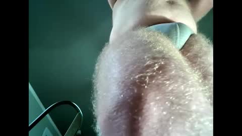 Snapshot of mit1980 chatting on December 24, 2024, 2:21 am Mit online show from December 24, 2024, 2:21 am