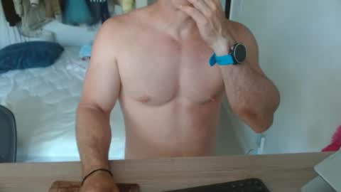 Snapshot of mitcheli chatting on May 14, 2026, 7:42 pm Onlyfans online show from May 14, 2026, 7:42 pm