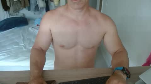 Snapshot of mitcheli chatting on May 21, 2026, 2:24 pm Onlyfans online show from May 21, 2026, 2:24 pm