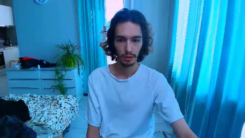 Snapshot of mitchelkurse chatting on June 20, 2026, 2:42 pm MitchelKurse online show from June 20, 2026, 2:42 pm