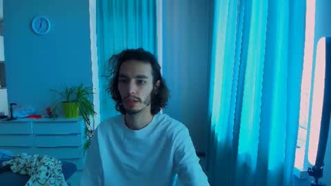 Snapshot of mitchelkurse chatting on June 21, 2026, 1:57 pm MitchelKurse online show from June 21, 2026, 1:57 pm